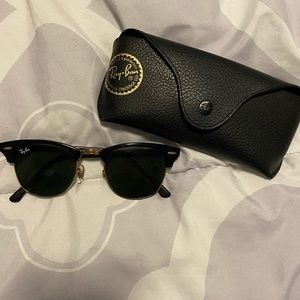**USED** Rayban Clubmaster Black 49